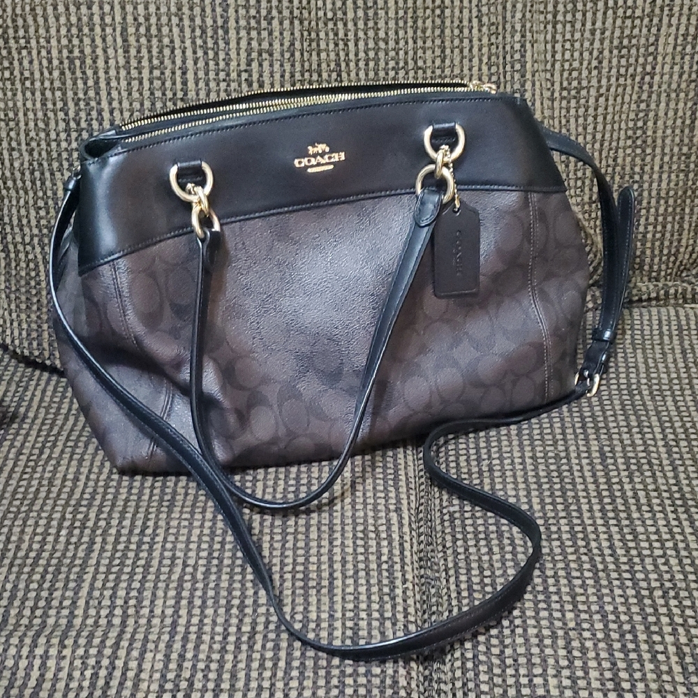 Coach Black and Brown Shoulder Bag